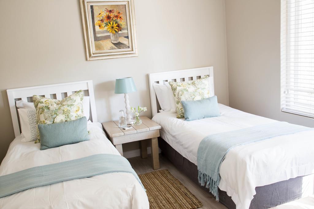 The Islander Knysna Guesthouse Exterior photo